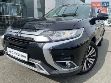 Авто Mitsubishi Outlander 2020 № 7775397