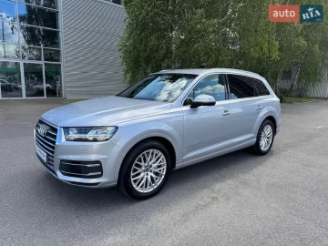 Авто Audi Q7 2015 № 7775441