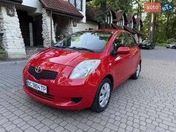 Авто Toyota Yaris 2007 № 7775496