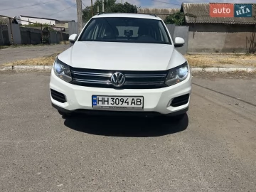 Авто Volkswagen Tiguan 2017 № 7775573
