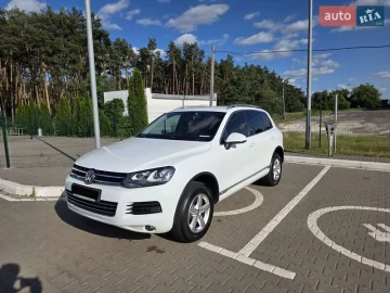 Авто Volkswagen Touareg 2013 № 7775625