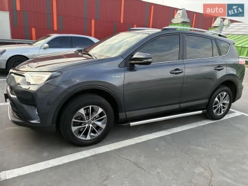 Авто Toyota Rav4 2017 № 7775628