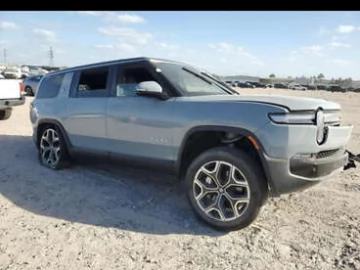 Авто Rivian R1S 2025 № 7775649