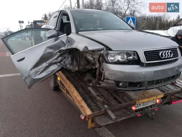 Авто Audi A4 2004 № 7775680