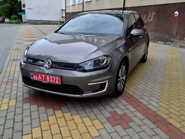 Авто Volkswagen E-Golf 2016 № 7775777