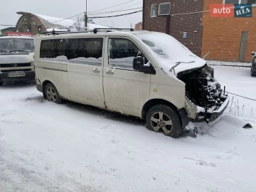 Авто Volkswagen Transporter 2004 № 7775975