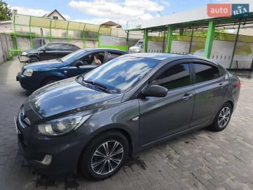Авто Hyundai Accent 2011 № 7776000
