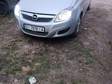 Авто Opel Zafira 2013 № 7776006