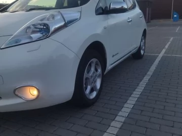Авто Nissan Leaf 2013 № 7776010