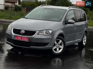 Авто Volkswagen Touran 2010 № 7776014
