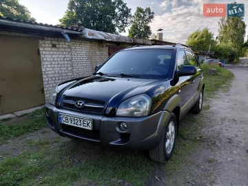 Авто Hyundai Tucson 2005 № 7776016