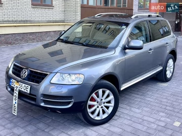 Авто Volkswagen Touareg 2005 № 7776033