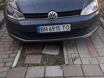 Авто Volkswagen Golf 2016 № 7776101