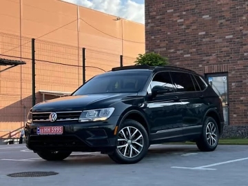 Авто Volkswagen Tiguan 2018 № 7776128