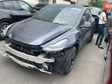 Авто Tesla Model Y 2022 № 7776129