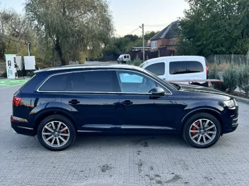 Авто Audi Q7 2016 № 7776186