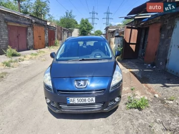 Авто Peugeot 5008 2011 № 7776299