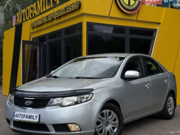 Авто KIA Cerato 2009 № 7776324