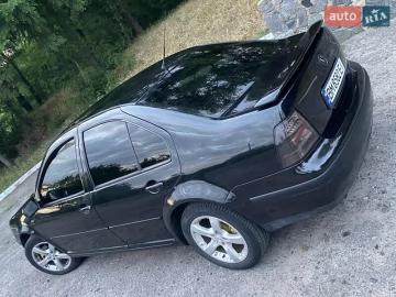 Авто Volkswagen Jetta 2001 № 7776540