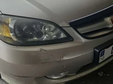 Авто Honda Civic 2004 № 7776560