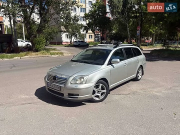Авто Toyota Avensis 2004 № 7776564