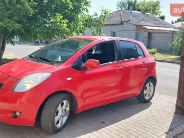Авто Toyota Yaris 2008 № 7776624