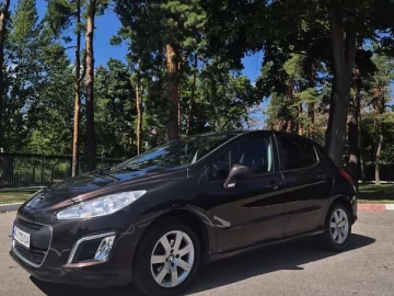 Авто Peugeot 308 2012 № 7776699