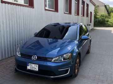 Авто Volkswagen E-Golf 2015 № 7776716