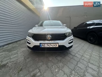 Авто Volkswagen T-Roc 2019 № 7776826