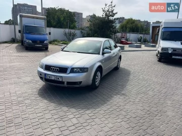 Авто Audi A4 2001 № 7776842