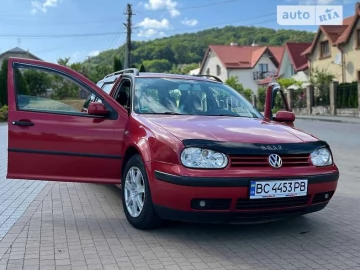 Авто Volkswagen Golf 2000 № 7776855