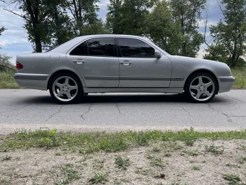 Авто Mercedes E-Class 2000 № 7776921