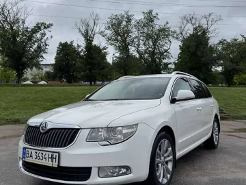 Авто Skoda Superb 2011 № 7776957