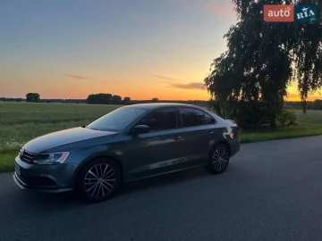 Авто Volkswagen Jetta 2015 № 7777163