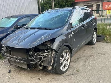 Авто Ford Escape 2015 № 7777340