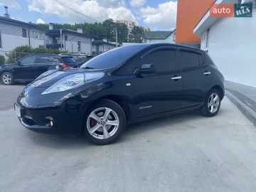 Авто Nissan Leaf 2012 № 7777386