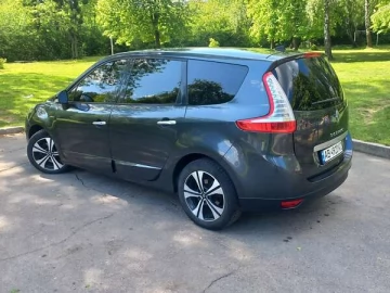 Авто Renault Grand Scenic 2011 № 7777390