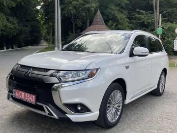 Авто Mitsubishi Outlander 2021 № 7777406