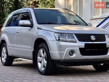 Авто Suzuki Grand Vitara 2010 № 7777488