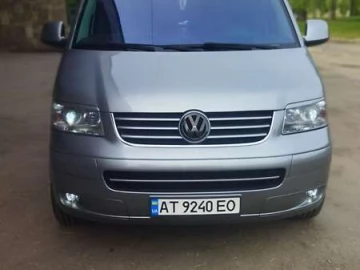 Авто Volkswagen Transporter 2004 № 7777495