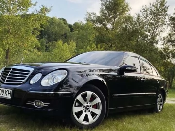 Авто Mercedes E-Class 2004 № 7777552