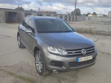 Авто Volkswagen Touareg 2012 № 7777698