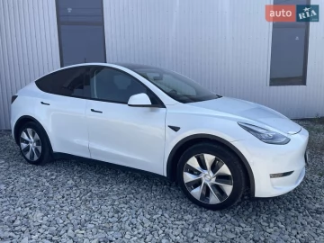 Авто Tesla Model Y 2021 № 7777699