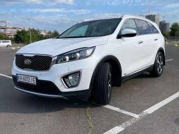 Авто KIA Sorento 2015 № 7777700