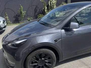 Авто Tesla Model Y 2022 № 7777701