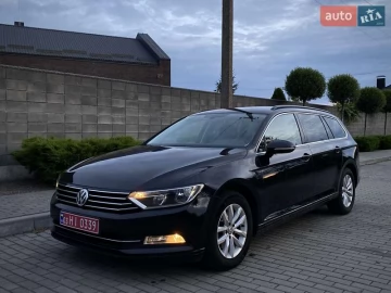 Авто Volkswagen Passat 2015 № 7777777