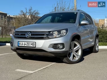Авто Volkswagen Tiguan 2016 № 7777787