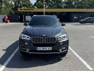 Авто BMW X5 2018 № 7777829