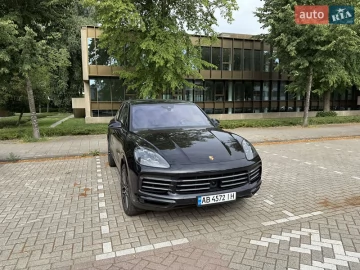 Авто Porsche Cayenne 2018 № 7777838