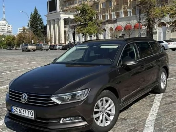 Авто Volkswagen Passat 2017 № 7777956